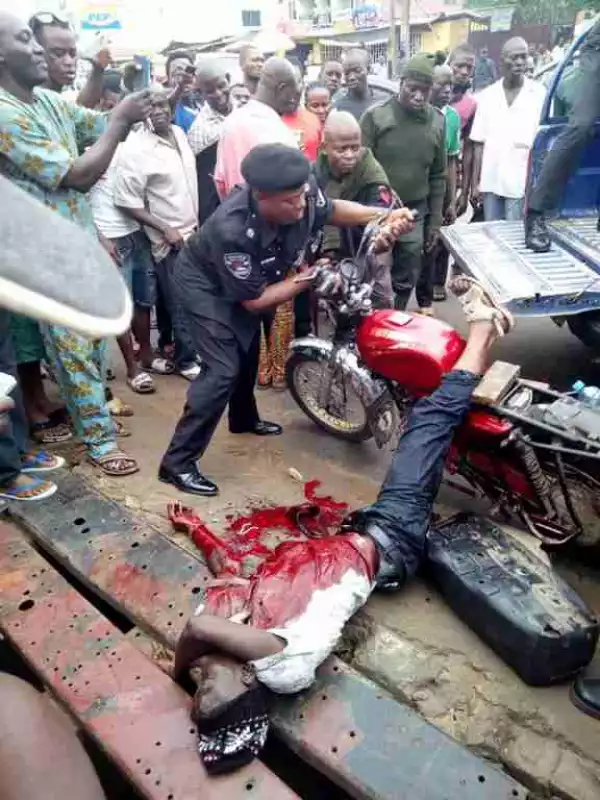 Good One!! Police Foiled Robbery Attack At Zenith Bank In Lagos [Graphic Photos]